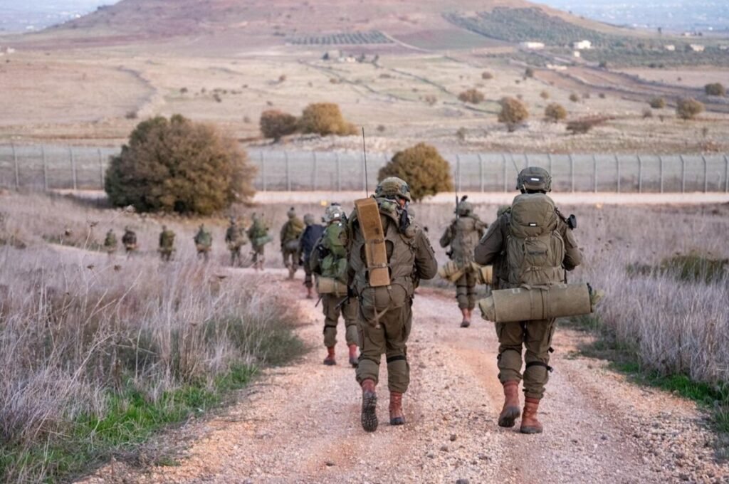 Tropas del Ejército israelí desplegadas en posiciones estratégicas dentro de Siria