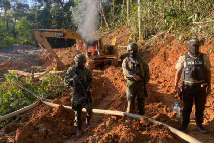 Autoridades de Ecuador y Perú coordinan operativos conjuntos contra minería ilegal en zona fronteriza