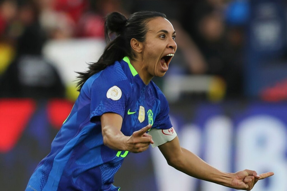 Marta celebra con Brasil el título de la Copa América Femenina en Ecuador