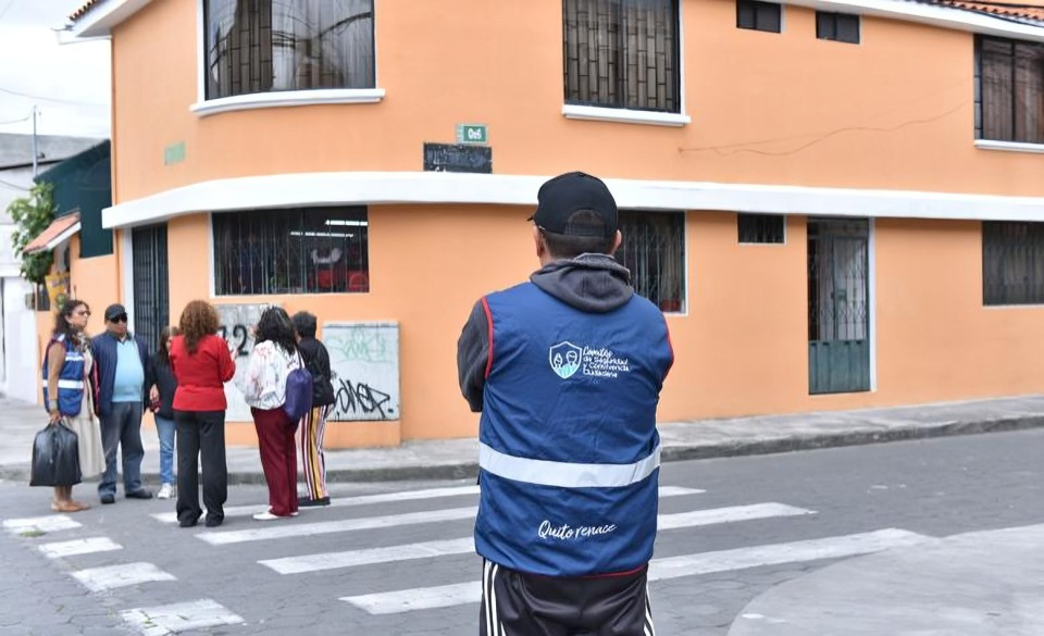 vecinos se han unido para combatir la inseguridad en el barrio Santa Anita