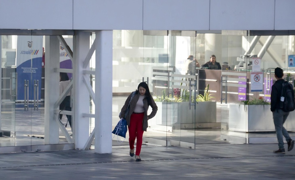 En la plataforma financiera norte, en Quito, trabajan centenas de servidores públicos
