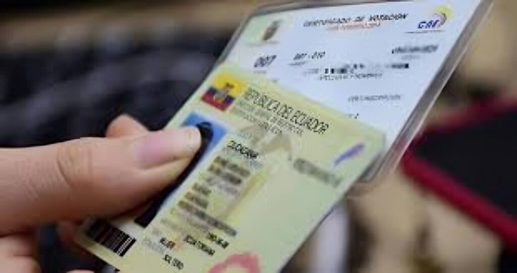 CNE inicia entrega de certificados de votación