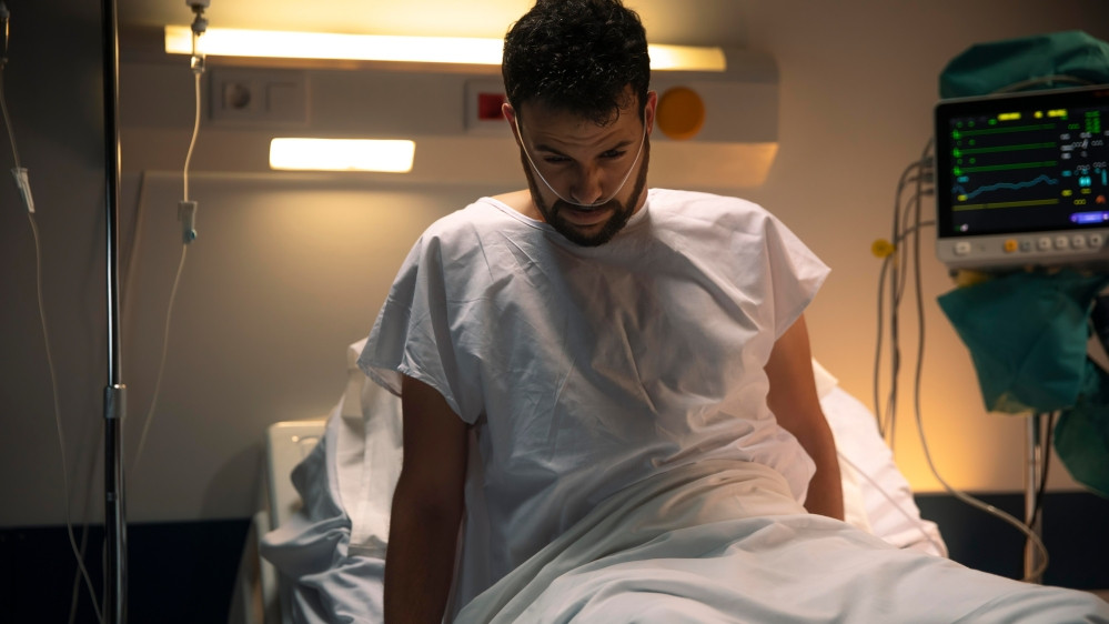 Pacientes renales exigen pagos para diálisis urgente