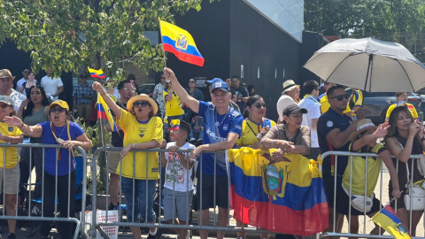 Latinos in Times Square