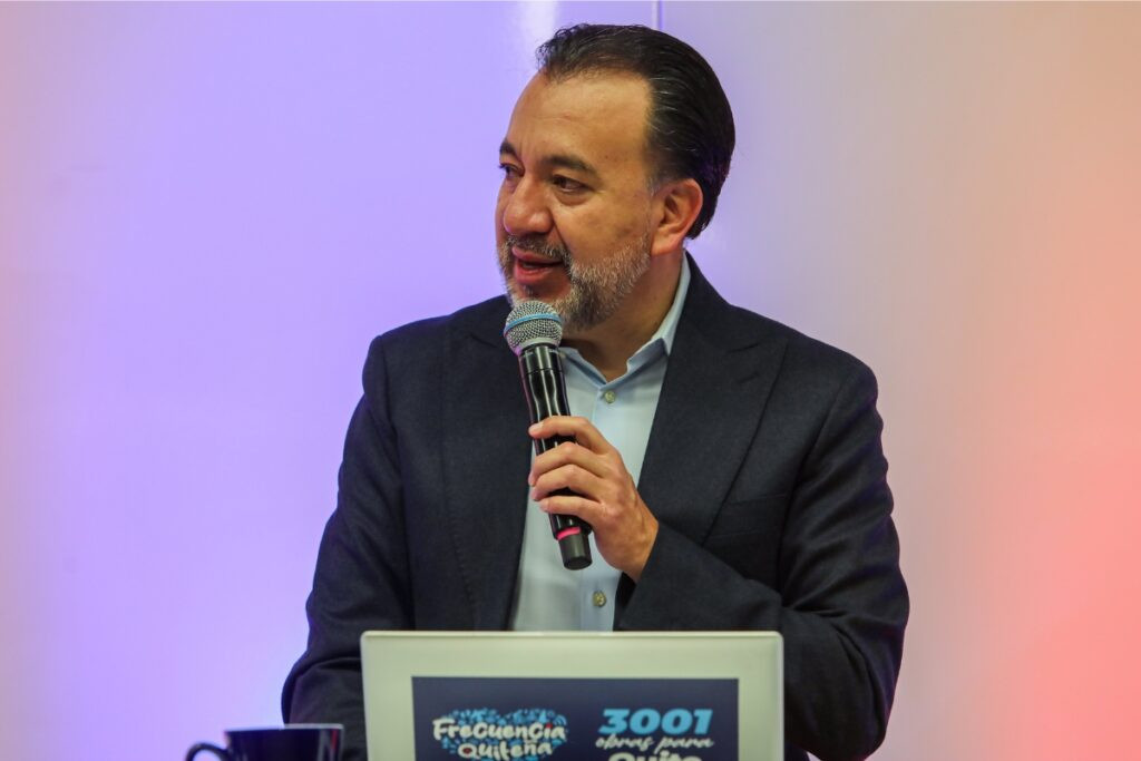 Pabel Muñoz critica al gobierno
