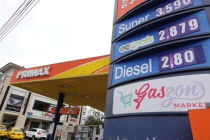 Precio del diésel en Ecuador bajando tras eliminación del subsidio en 2025