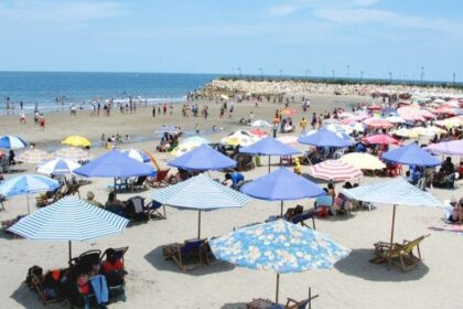 Calendario con los feriados Ecuador 2025 y días festivos oficiales del país