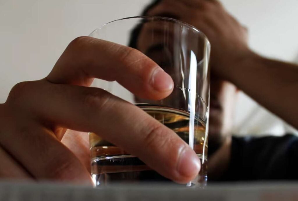 alcohol adulterado