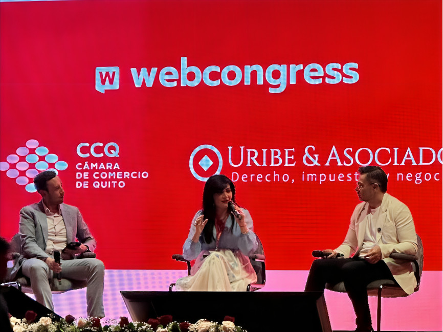 Evento WebCongress AI Compliance Ecuador 2025 organizado por Cámara de Comercio de Quito sobre inteligencia artificial empresarial