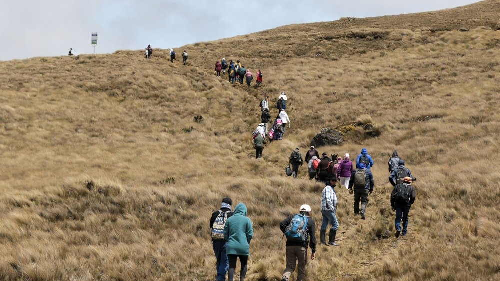 Mapa de ubicación del proyecto minero Loma Larga cercano a Quimsacocha en el área de páramo del Azuay en Ecuador