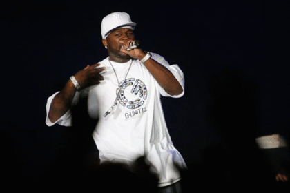 50 Cent se burla de Diddy Combs luego de su condena a prisión.