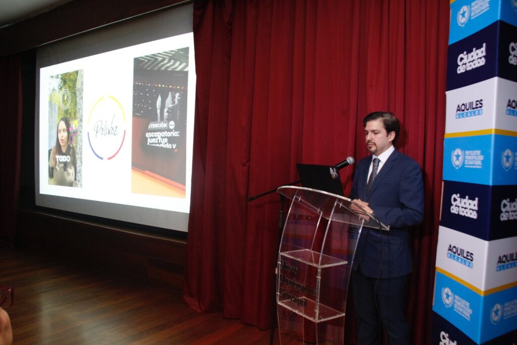 Presentación de Polivoz, la primera red social ecuatoriana para el activismo ciudadano, en el Museo Municipal de Guayaquil.