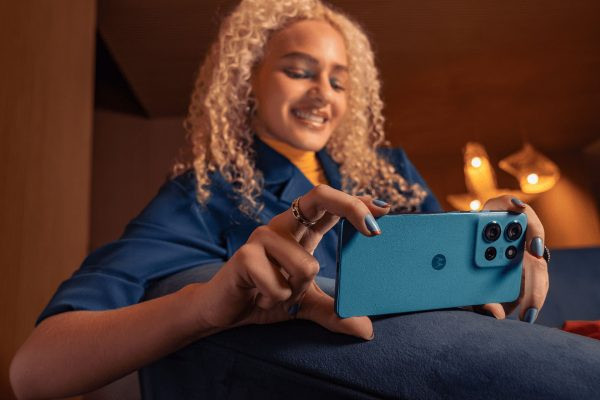 celulares con baterías que duran más de un día Motorola