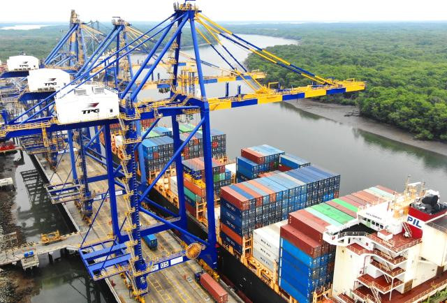 Ecuador negocia con Estados Unidos