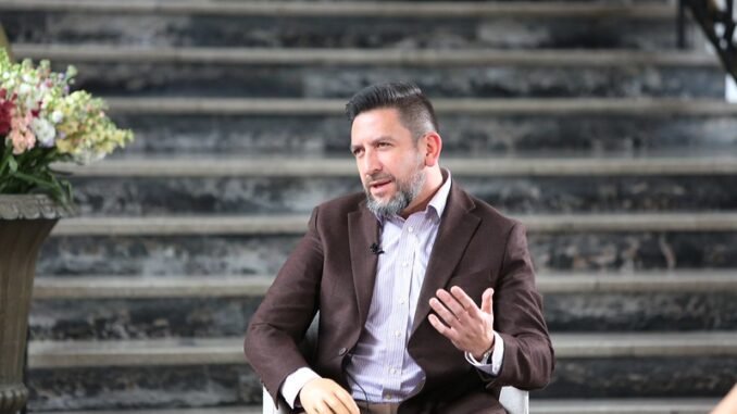 Álvaro Rosero