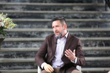 Documento del IESS que menciona la responsabilidad solidaria en el caso de Álvaro Rosero