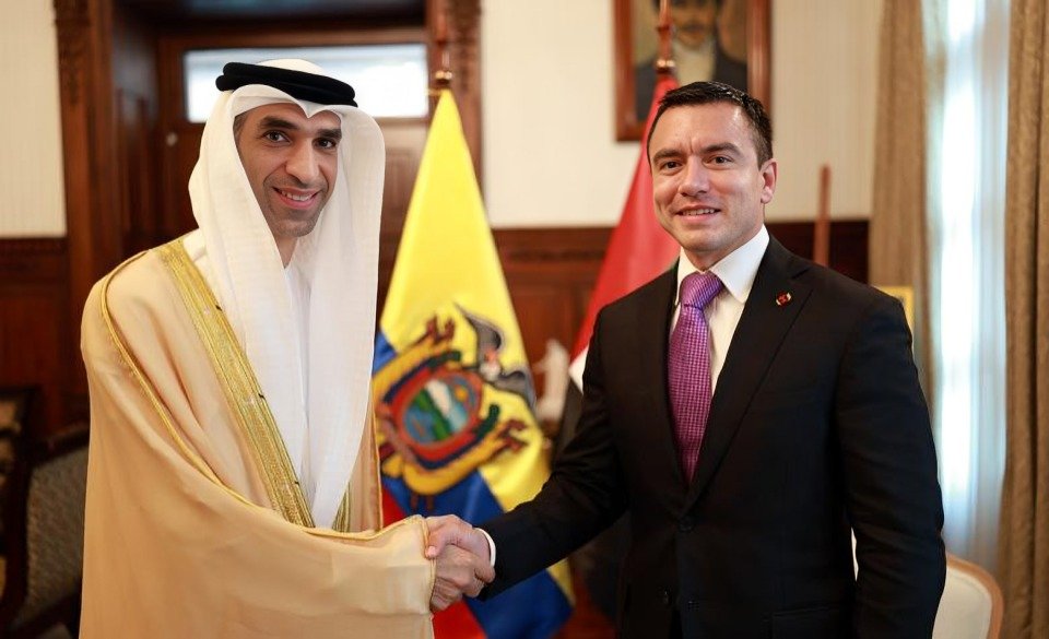 viaje de Noboa a Abu Dhabi