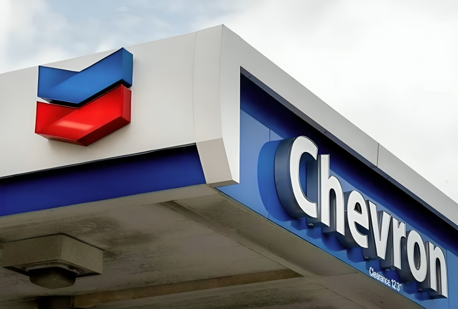 Indemnización de Ecuador a Chevron se reduce a USD 220 millones tras decisión arbitral internacional