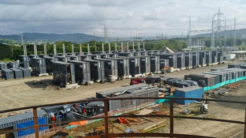 Central eléctrica Esmeraldas III de Austral cuestionada por informes internos de Celec desde abril de 2025