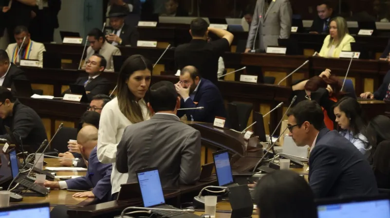 Proyecto de enmienda constitucional en debate en la Asamblea Nacional del Ecuador