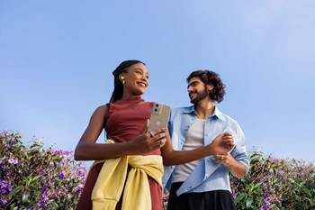 Regalos de Navidad con Motorola para celebrar momentos especiales con tecnolog&iacute;a