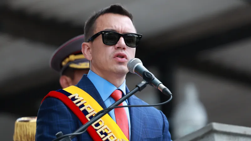 ineficiencia en gasto público y corrupción