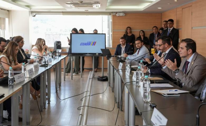 servicios y obligaciones que suben con salario básico