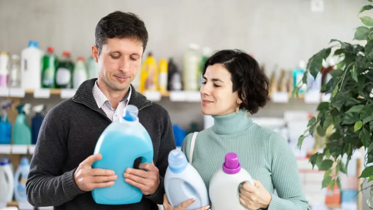 relación entre empresas y consumidores