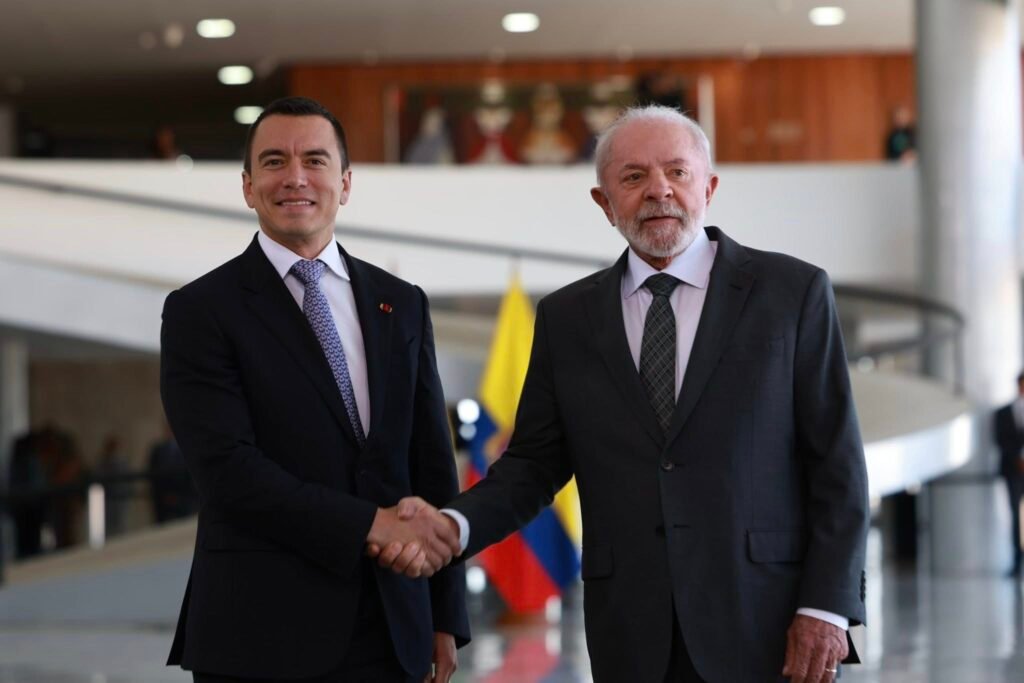 Ecuador se alía con Brasil y CAF