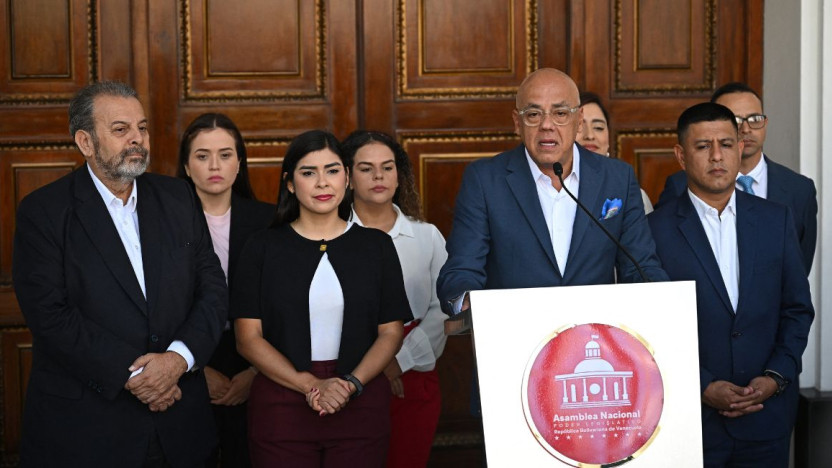 orge Rodríguez anuncia que Venezuela libera un número importante de presos políticos en Caracas