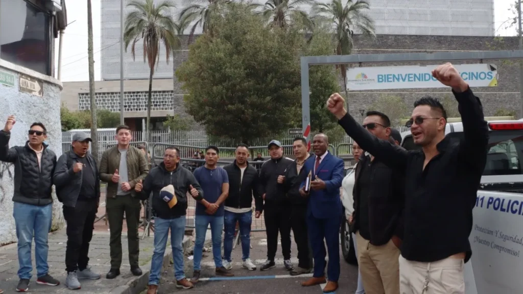 Agentes penitenciarios