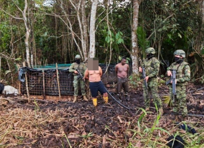 Bombeo de combustible en Petroecuador fue detectado en Sucumbíos.