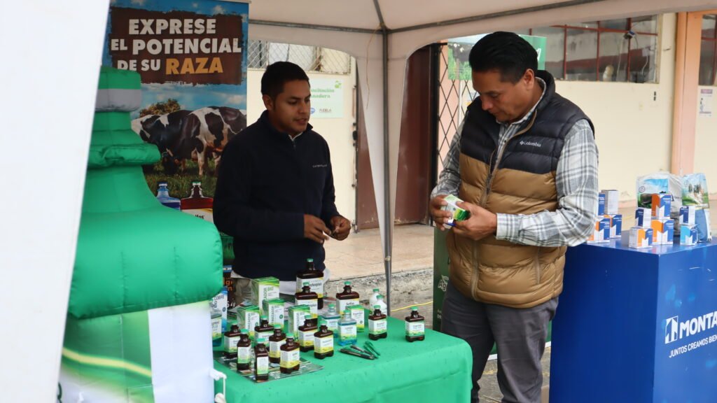 Alpina y FUDELA realizan la primera feria Agrotech