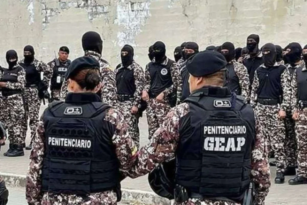 Agentes penitenciarios