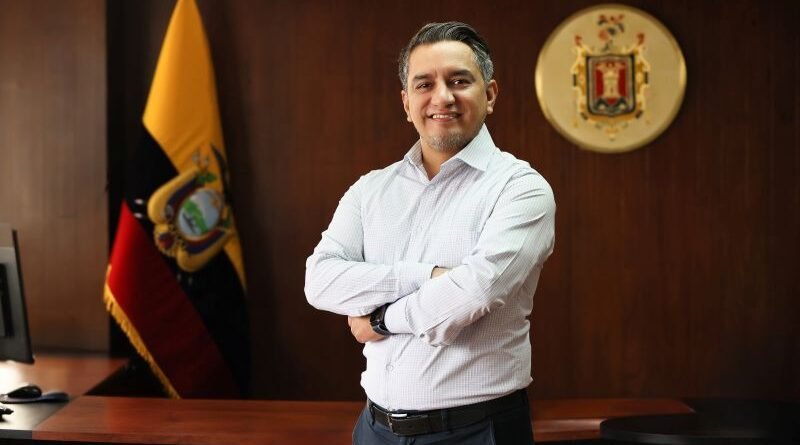 Secretario de Salud Carlos Carvajal presenta proyectos de salud municipal en 2026