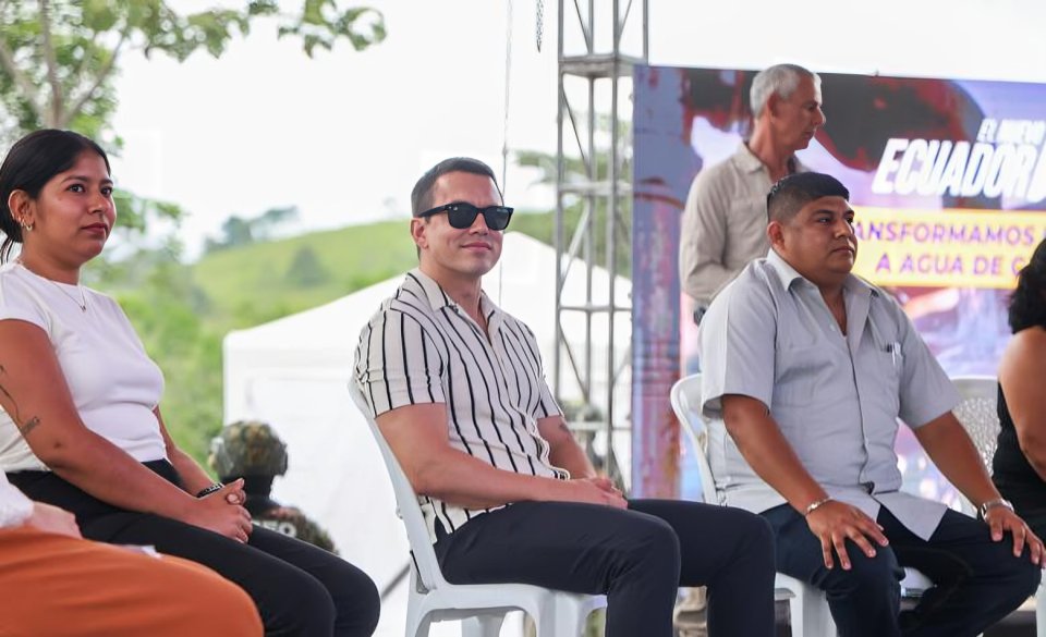 Presidente Daniel Noboa en reunión gubernamental discutiendo hoja de ruta política 2026 Ecuador