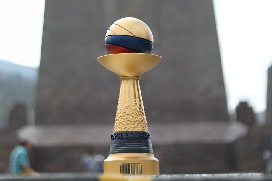 adelantar la Copa Ecuador