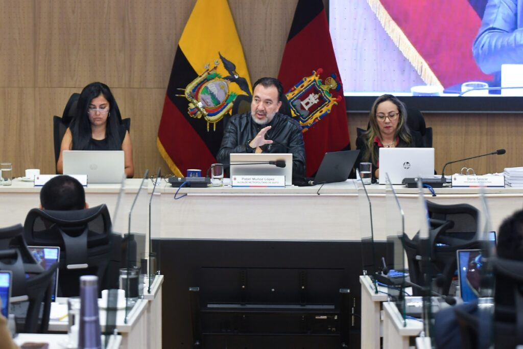 Ordenanza de la Tercera Placa Vehicular: Quito Aprueba Nueva Normativa en 2026