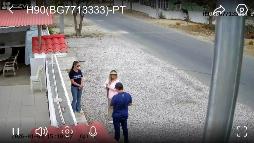 terreno millonario en Santa Elena genera polémica