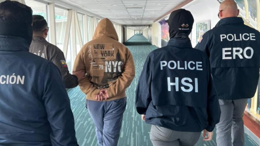 Llega a Guayaquil ecuatoriano buscado por asesinato