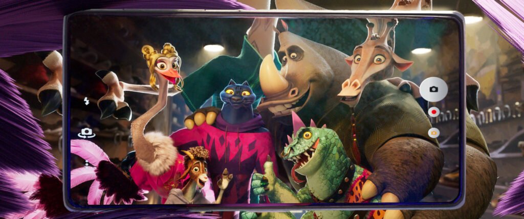 Cartel oficial de la película GOAT: La Cabra que Cambió el Juego destacando a Will y Sneaky en un entorno urbano.