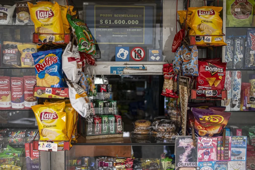mpacto negativo de los alimentos ultraprocesados en la salud y el medio ambiente.