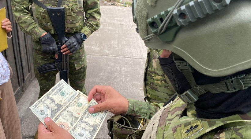 Golpe al dinero falso