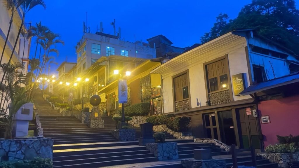 Turista quiteño fue asesinado durante un robo en el cerro Santa Ana de Guayaquil