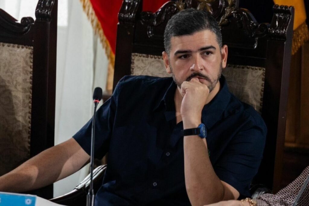 Aquiles Álvarez