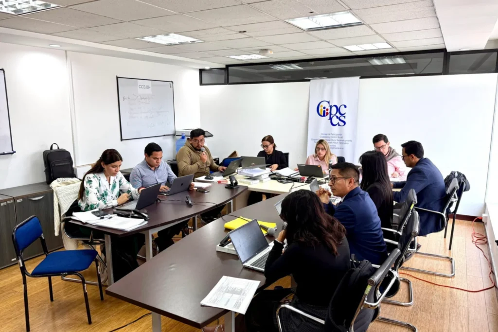 Aspirantes a Fiscal General