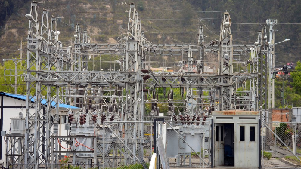 Subestación eléctrica en Cuenca Ecuador, en contexto de negociaciones por venta de energía de Colombia a Ecuador