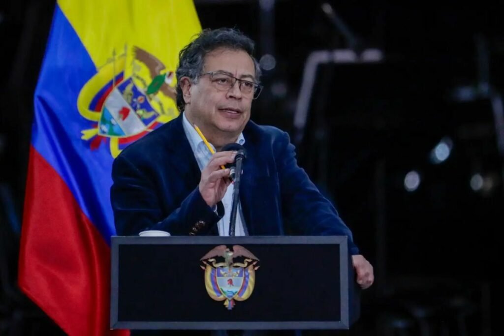 Colombia frena aranceles a Ecuador