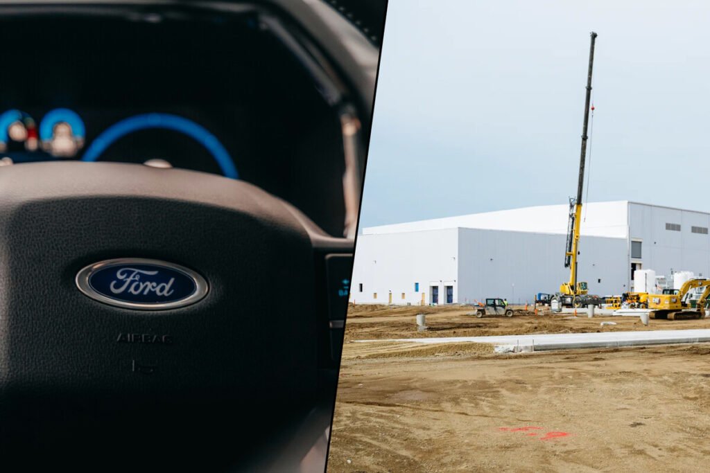 Línea de ensamblaje de las nuevas baterías para almacenamiento energético de Ford en la planta de Glendale.