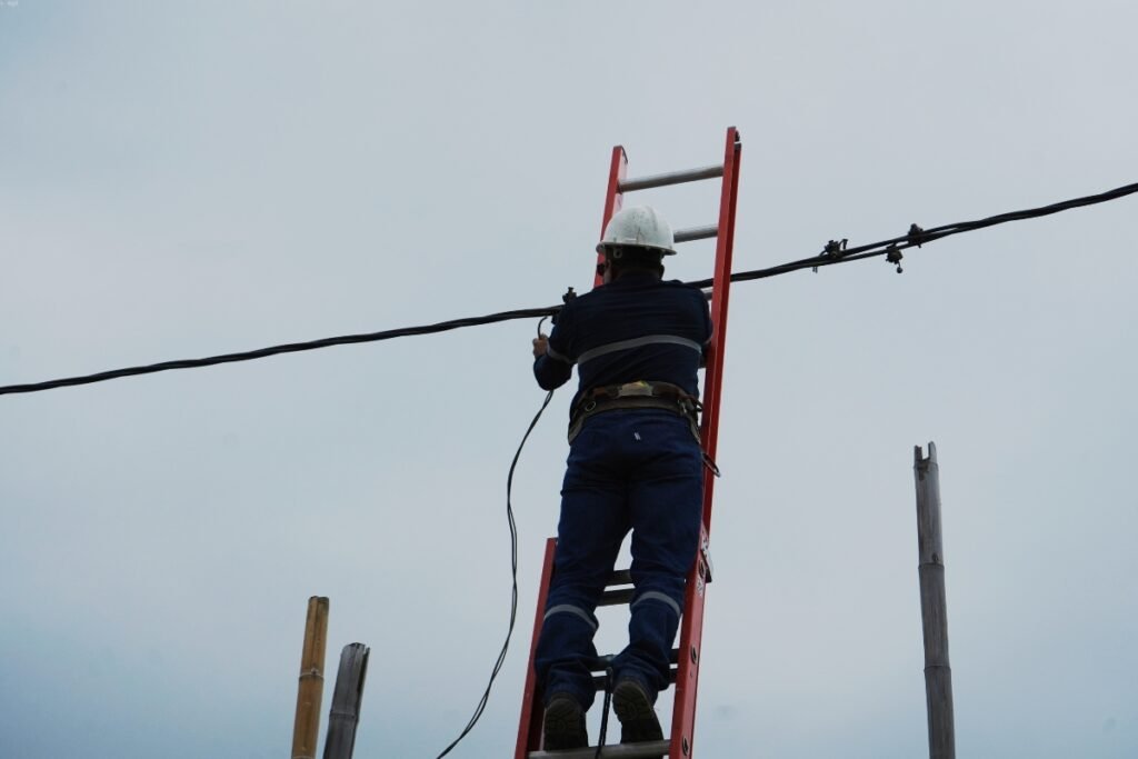 suspensión de mantenimientos eléctricos